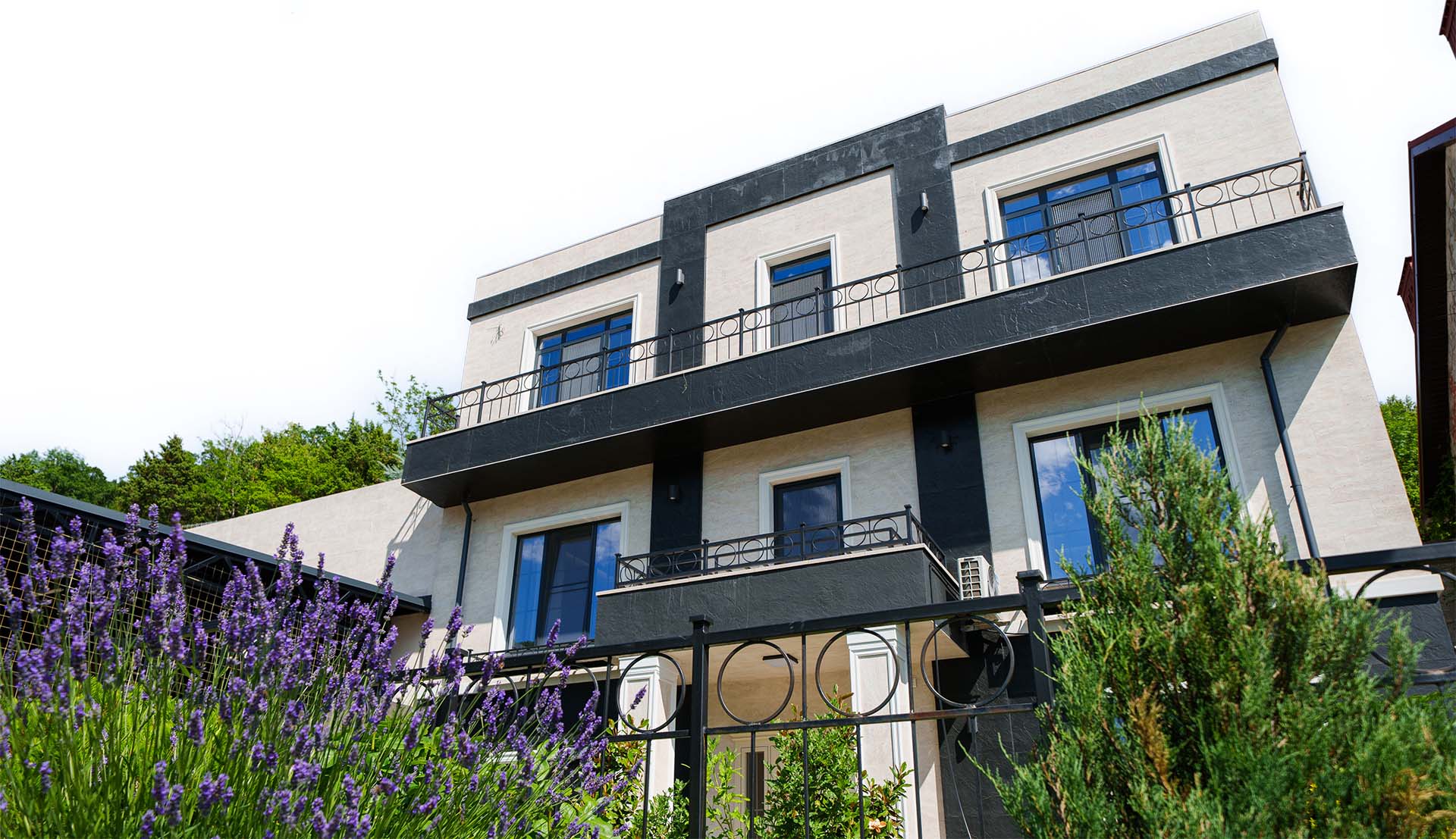 Дом Абрау Дюрсо